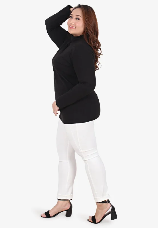 Wahida Cozy Turtleneck Top - Black