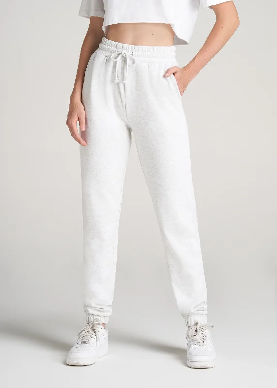 Wearever Fleece SLIM-FIT High-Waisted Women's Garment Dye Sweatpants in Heather Cloud White