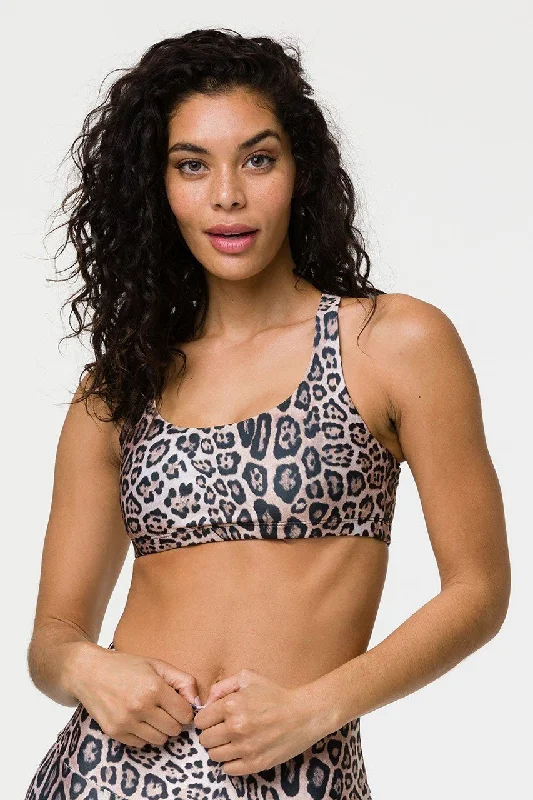 Onzie Chic Leopard Yoga Bra